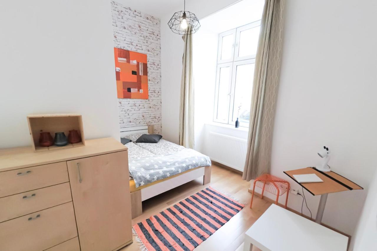 Lights - Meidling Appartement